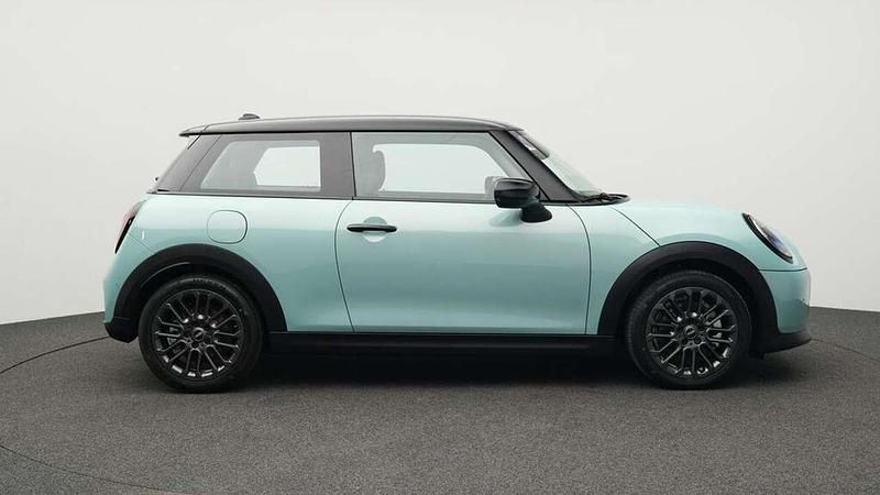 Gebraucht Mini Cooper Classic 156 PS (114 kW) 2024 Grün Kleinwagen