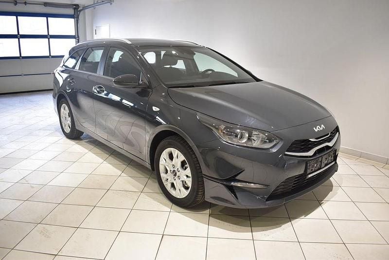 Gebraucht Kia Ceed Sportswagon 159 PS (116 kW) 2024 Grau Kombi