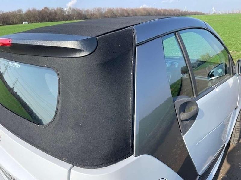 Gebraucht Smart ForTwo Cabrio Passion 71 PS (52 kW) 2014 Weiß Cabrio