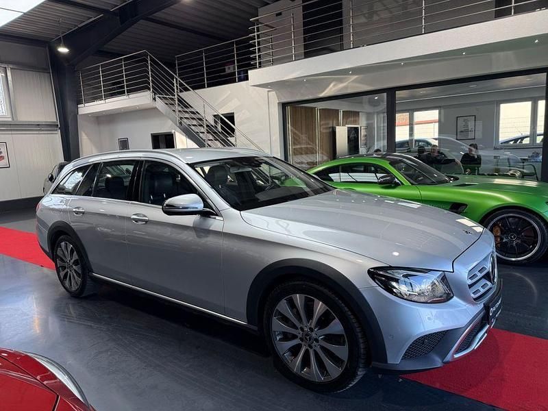 Gebraucht Mercedes E400 340 PS (250 kW) 2019 Silber Limousine