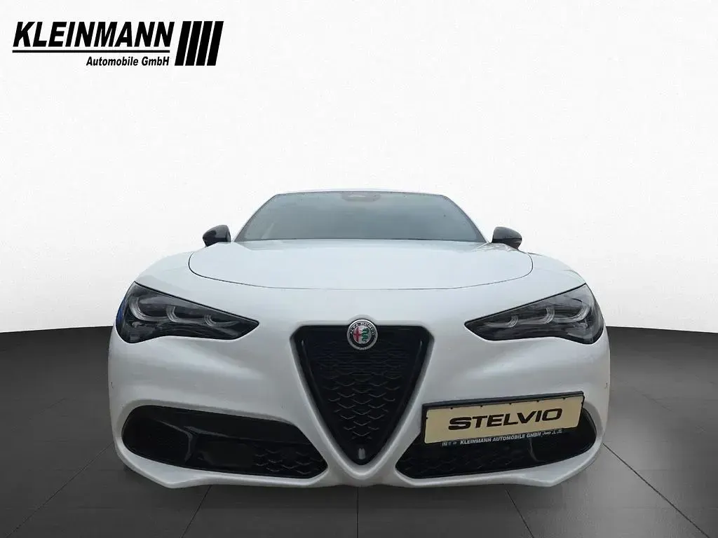 Gebraucht Alfa Romeo Stelvio Veloce 280 PS (205 kW) 2024 Weiß SUV