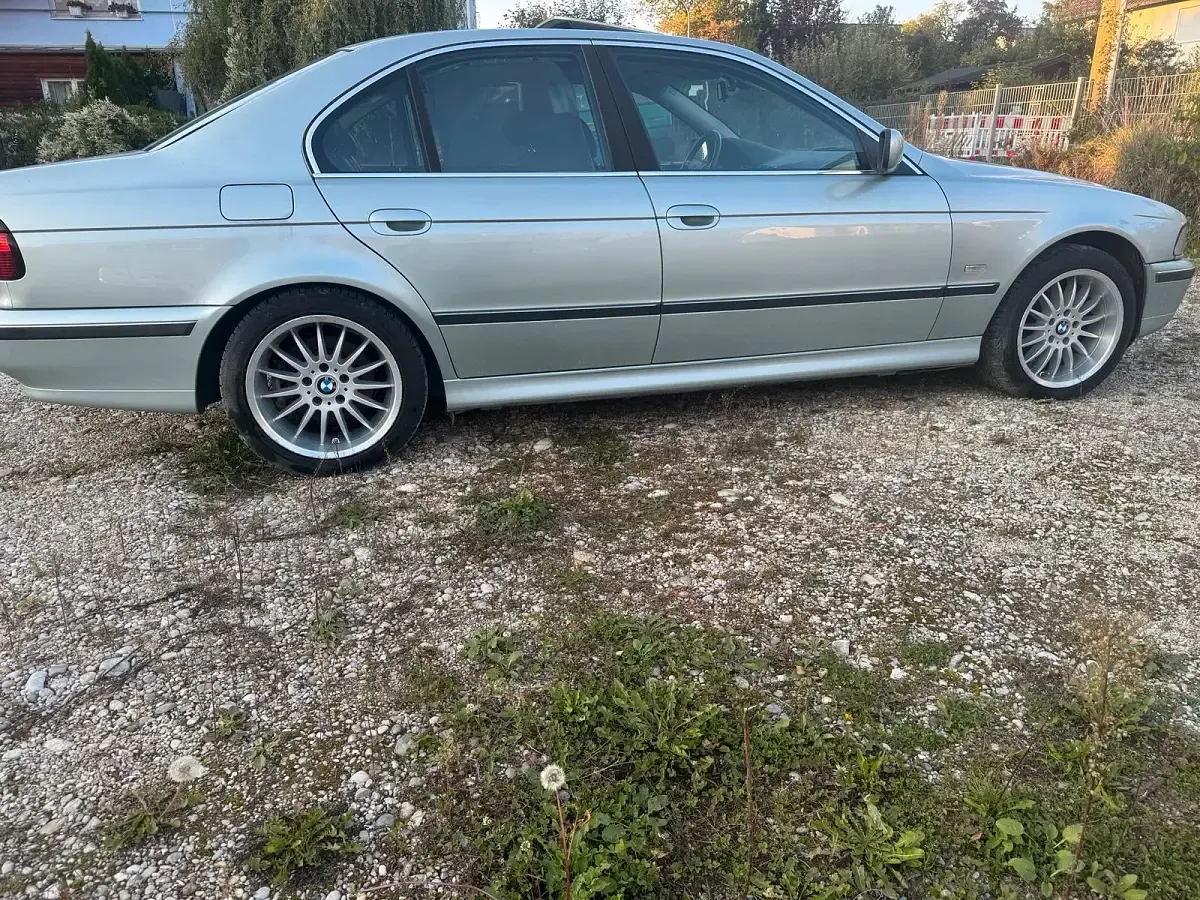 Gebraucht BMW 528 193 PS (141 kW) 1997 Silber Limousine