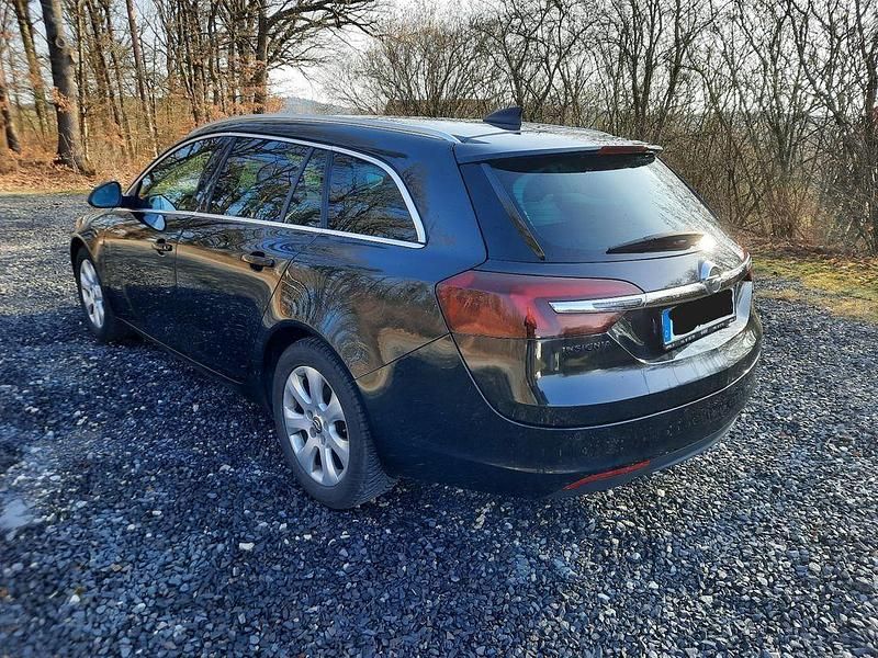 Gebraucht Opel Insignia Innovation 136 PS (100 kW) 2016 Schwarz Kombi