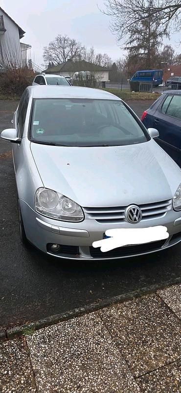 Silber Gebraucht 2006 VW Golf IV Edition Kleinwagen | 3.500 € (Etwas zu teuer) - Bild 1/4