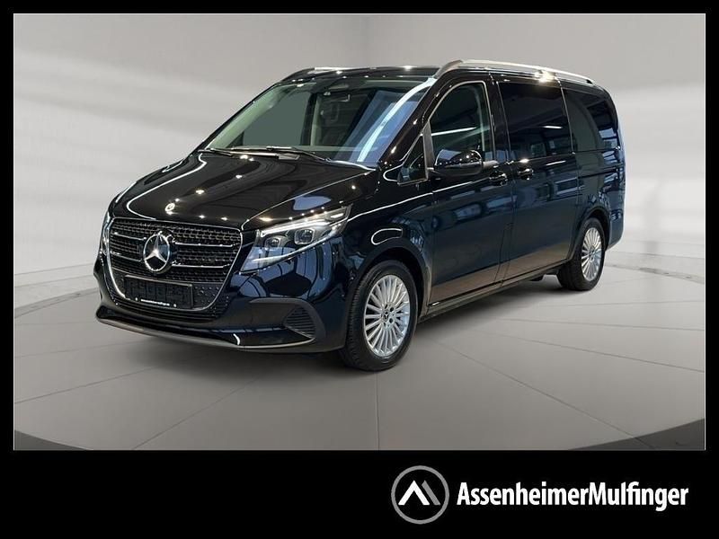 Schwarz Gebraucht 2024 Mercedes V250 Van / Kleinbus | 65.549 € (Guter Preis) - Bild 1/4
