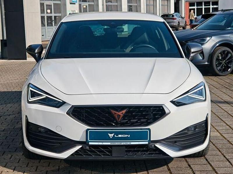 Gebraucht Cupra Leon 245 PS (180 kW) 2023 Weiß Limousine