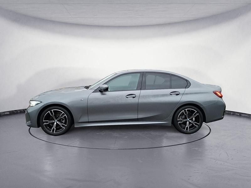 Gebraucht BMW 320 M Sport 190 PS (139 kW) 2025 Grau Limousine