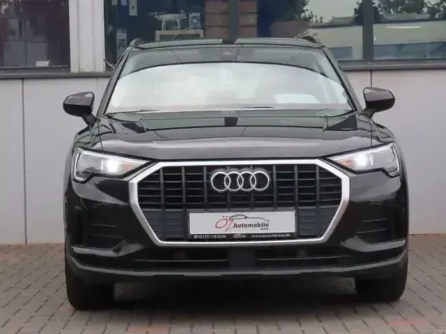 Gebraucht Audi Q3 Basis 150 PS (110 kW) 2021 Schwarz SUV