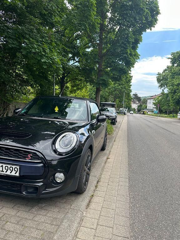 Schwarz Gebraucht 2017 Mini Cooper S Kleinwagen | 15.200 € (Etwas zu teuer) - Bild 1/4