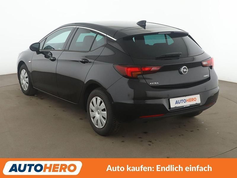 Gebraucht Opel Astra Innovation 125 PS (91 kW) 2016 Schwarz Limousine
