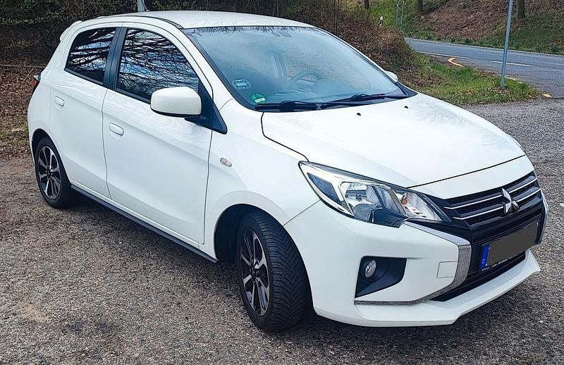 Gebraucht Mitsubishi Space Star Select+ 71 PS (52 kW) 2022 Weiß Kleinwagen