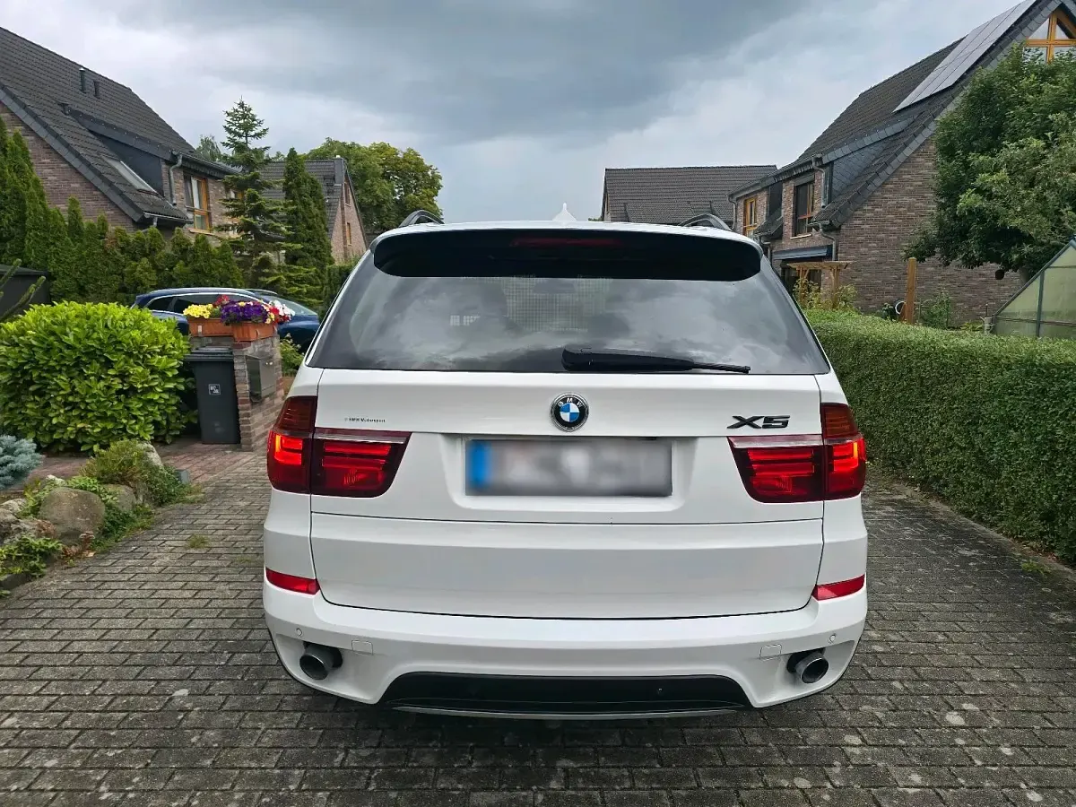 Gebraucht BMW X5 M Sport 245 PS (180 kW) 2011 Weiß SUV