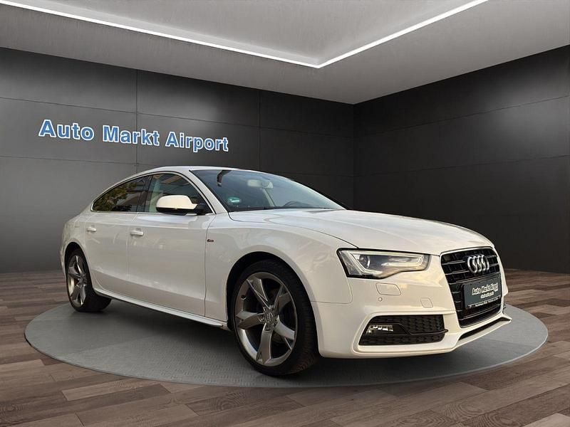 Weiß Gebraucht 2015 Audi A5 Sportback S-Line Coupé | 14.900 € (Guter Preis) - Bild 1/4