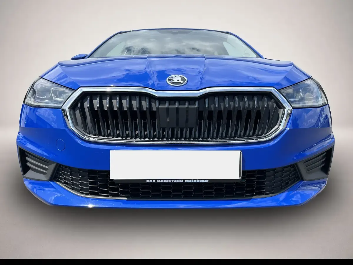 Gebraucht Skoda Fabia Tour 65 PS (47 kW) 2023 Blau Kleinwagen