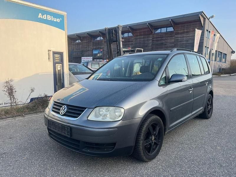 Gebraucht VW Touran Trendline 101 PS (74 kW) 2004 Grau Van / Kleinbus