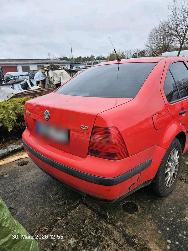 Gebraucht VW Bora 150 PS (110 kW) 2000 Rot Limousine