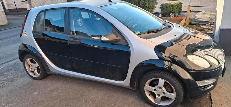 Gebraucht Smart ForFour 75 PS (55 kW) 2005 Schwarz Kleinwagen