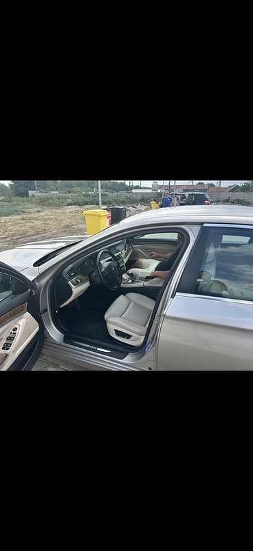 Second-hand BMW 520 184 CP (135 kW) 2010 Berlinǎ