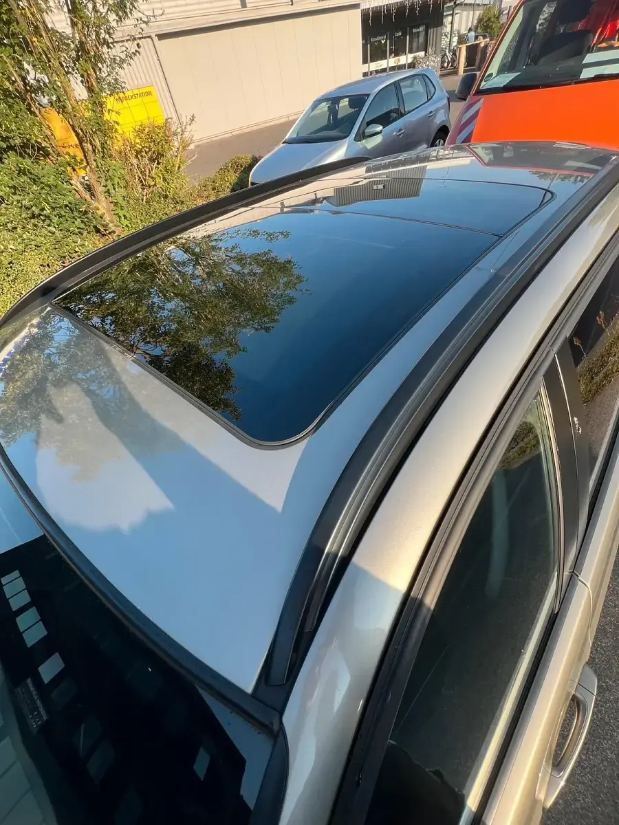Gebraucht BMW 320 184 PS (135 kW) 2011 Gold Kombi