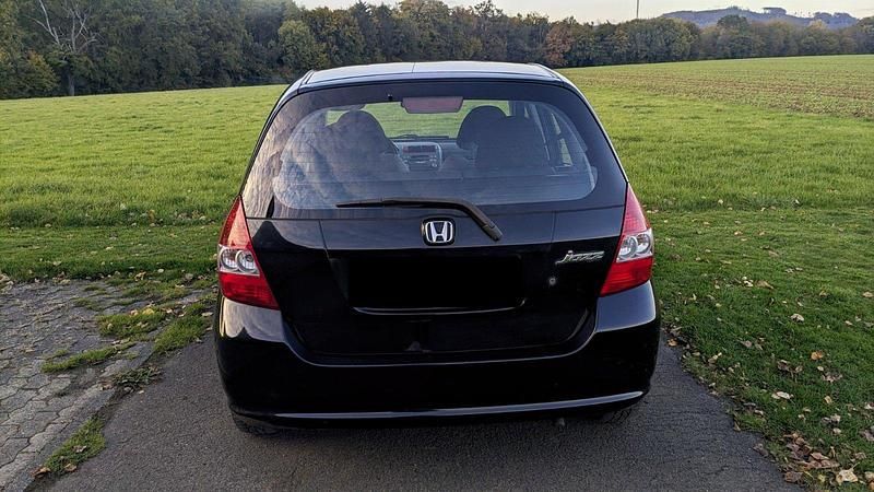 Gebraucht Honda Jazz LS 83 PS (61 kW) 2003 Schwarz Kleinwagen