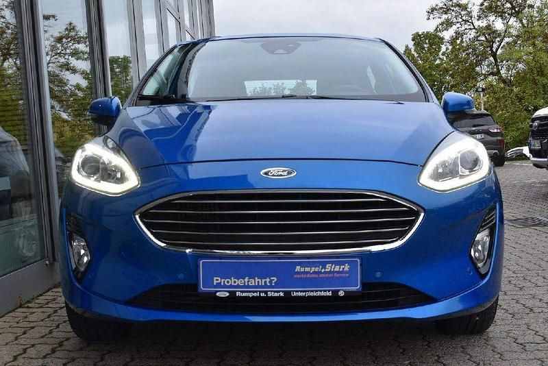 Gebraucht Ford Fiesta Titanium 101 PS (74 kW) 2019 Dynamicblau metallic Kleinwagen