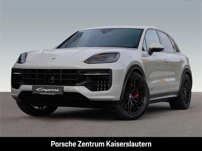 Weiß Neu 2025 Porsche Cayenne GTS SUV | 169.981 € (Etwas zu teuer) - Bild 1/4