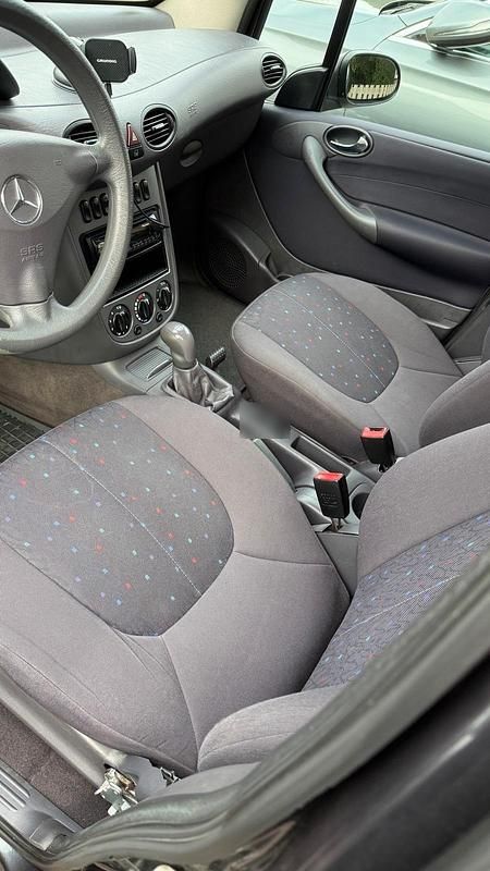 Gebraucht Mercedes A140 82 PS (60 kW) 2002 Andere farben Kleinwagen