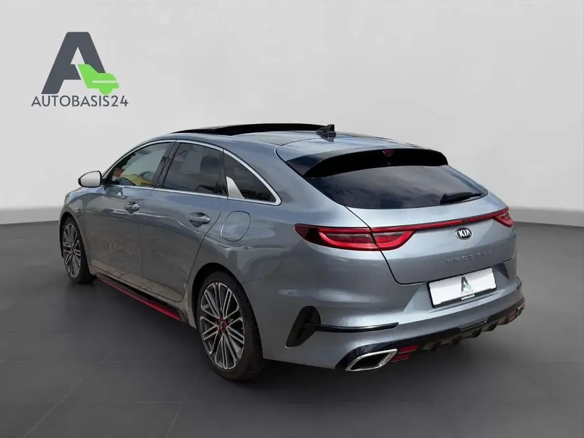 Gebraucht Kia ProCeed GT 204 PS (150 kW) 2021 Sirius silver Kombi