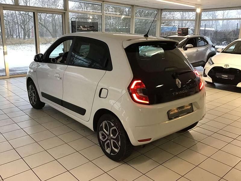Gebraucht Renault Twingo LIMITED 73 PS (53 kW) 2020 Crystal weiss Kleinwagen