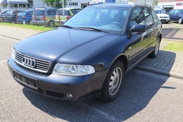 Gebraucht Audi A4 90 PS (66 kW) 2001 Schwarz metallic Kombi