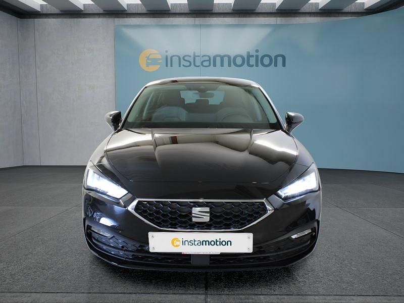 Neu Seat Leon 150 PS (110 kW) 2025 Schwarz Kleinwagen