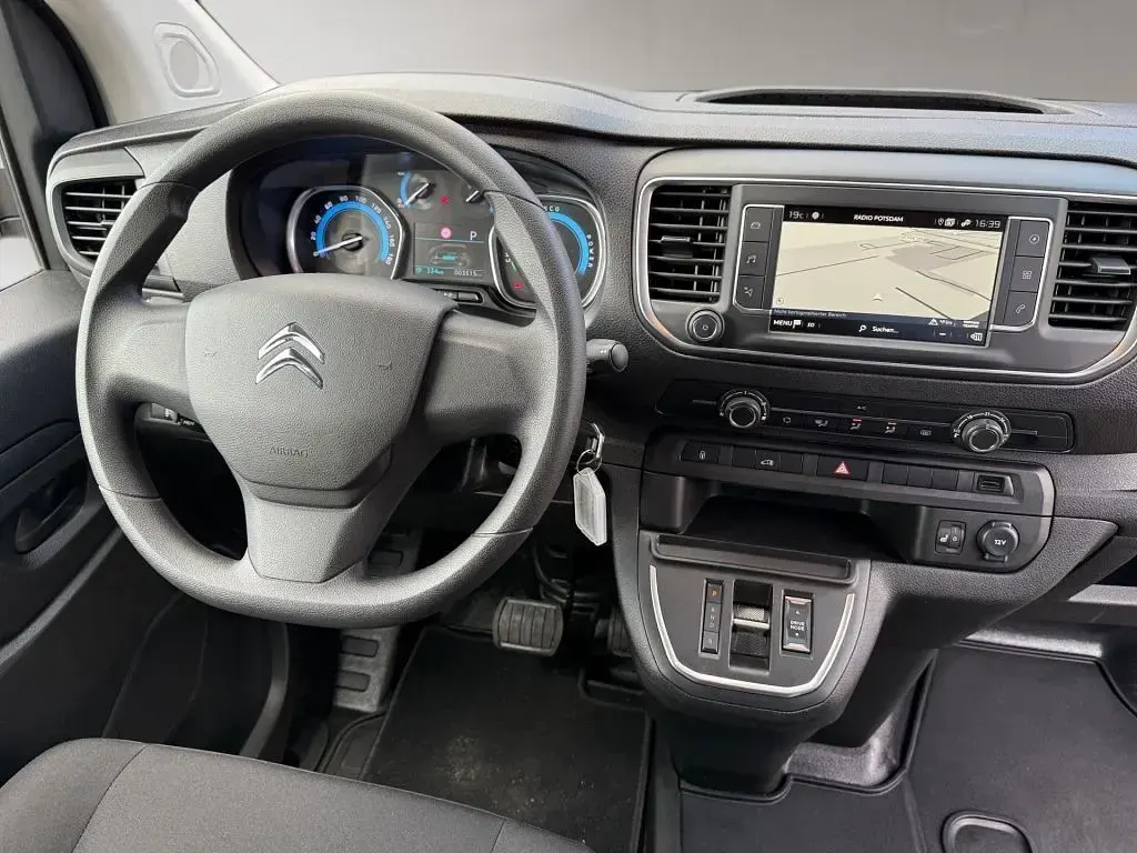 Gebraucht Citroën e-Jumpy 100 kW (136 PS) 2025 Platinumgrau metallic Van / Kleinbus
