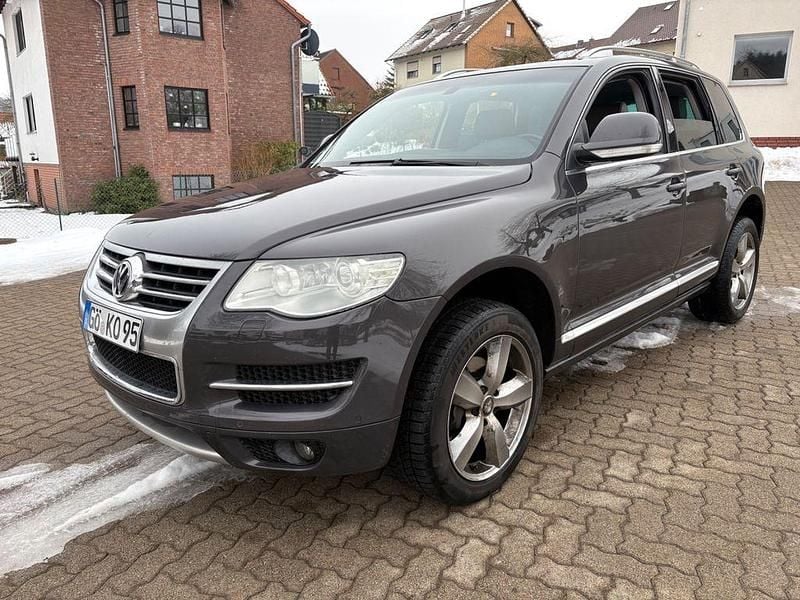 Gebraucht VW Touareg 239 PS (175 kW) 2009 Grau SUV