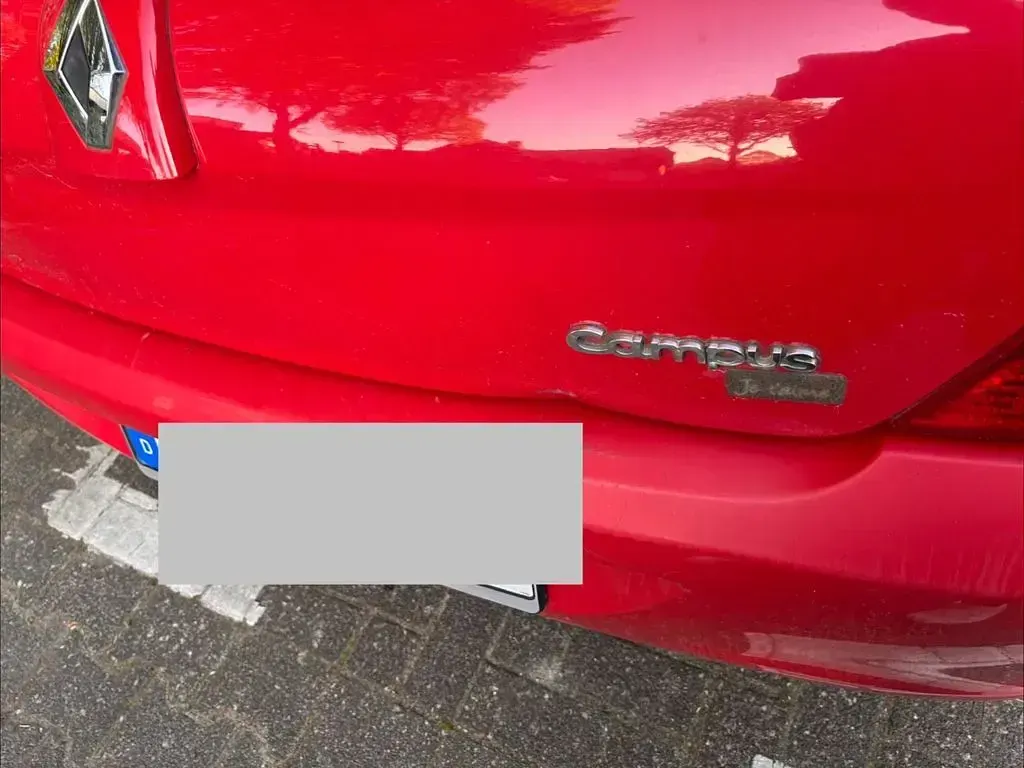 Gebraucht Renault Clio II 58 PS (42 kW) 2011 Rot Limousine