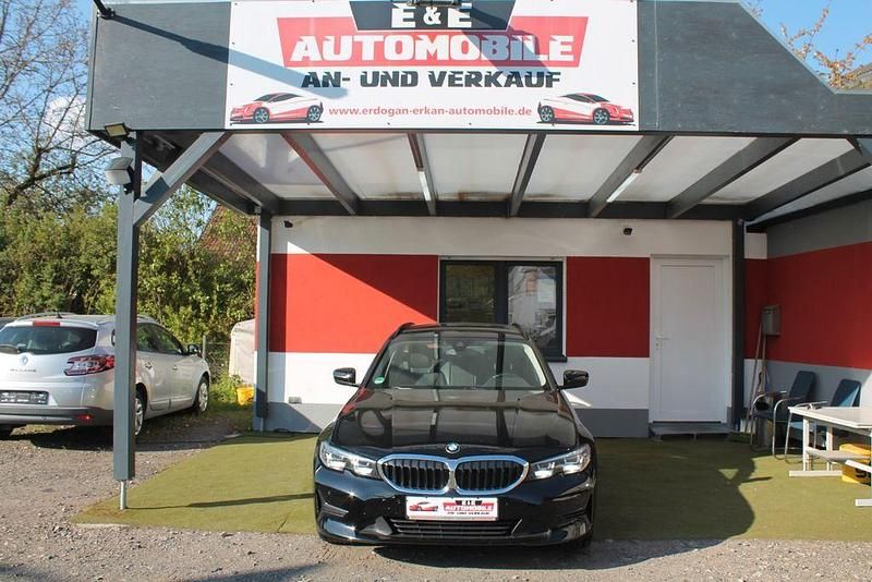 Gebraucht BMW 320 Advantage 190 PS (139 kW) 2020 Schwarz Kombi