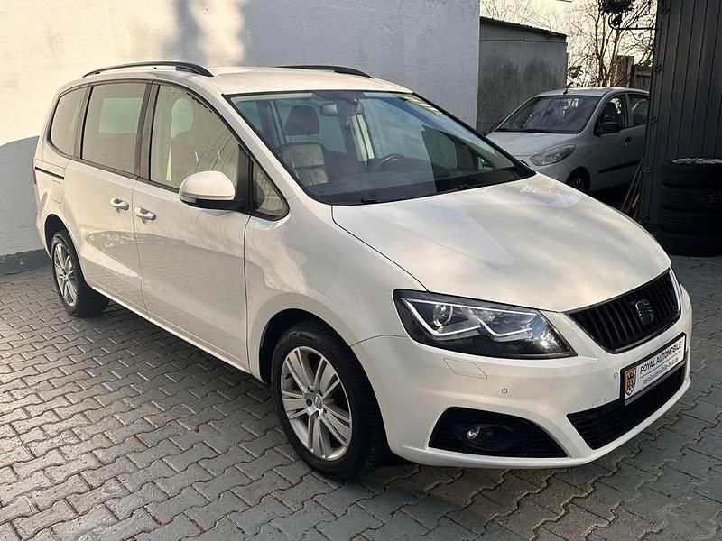 Gebraucht Seat Alhambra Style 140 PS (102 kW) 2010 Weiß Van / Kleinbus