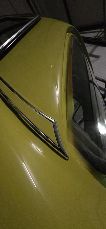 Gebraucht Mercedes 240 65 PS (47 kW) 1976 Gelb Limousine