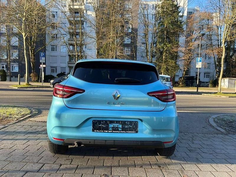 Gebraucht Renault Clio V Experience 91 PS (66 kW) 2021 Celadon blue Kleinwagen