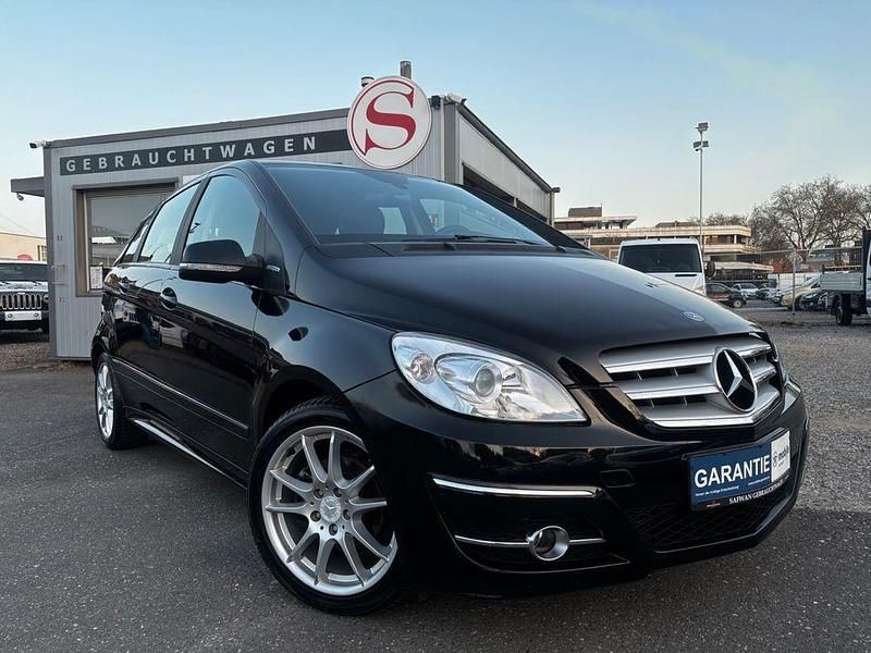 Gebraucht Mercedes B160 95 PS (69 kW) 2011 Schwarz Van / Kleinbus