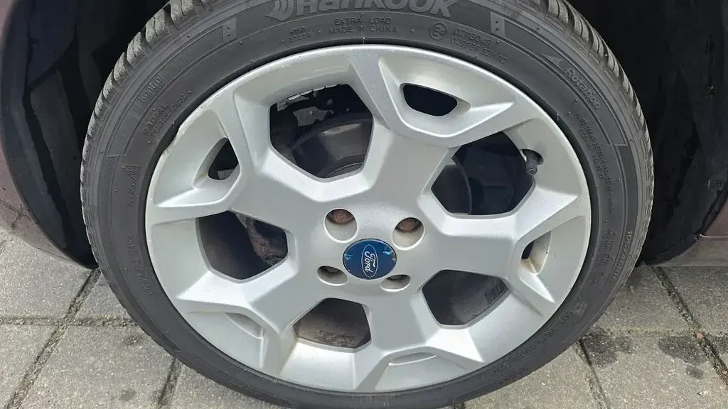 Gebraucht Ford Ka Titanium 69 PS (50 kW) 2009 Violet Kleinwagen