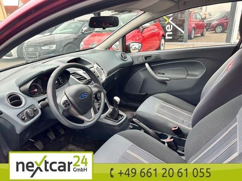 Gebraucht Ford Fiesta Trend 82 PS (60 kW) 2009 Rot Kleinwagen