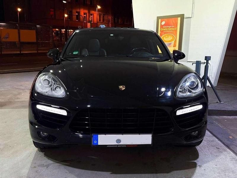 Gebraucht Porsche Cayenne 299 PS (219 kW) 2012 Schwarz SUV