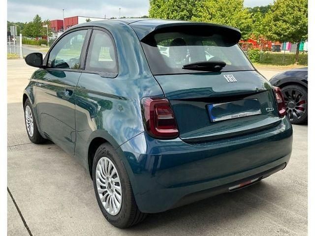 Gebraucht Fiat 500e Basis 86 kW (118 PS) 2023 Ozean grün) (gruen Kleinwagen