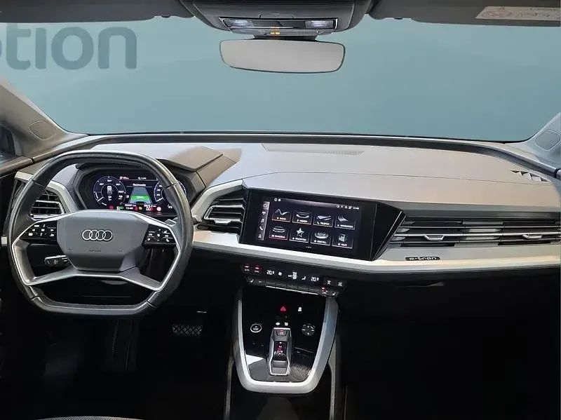 Second-hand Audi Q4 e-tron 150 kW (204 CP) 2023 Albastru SUV