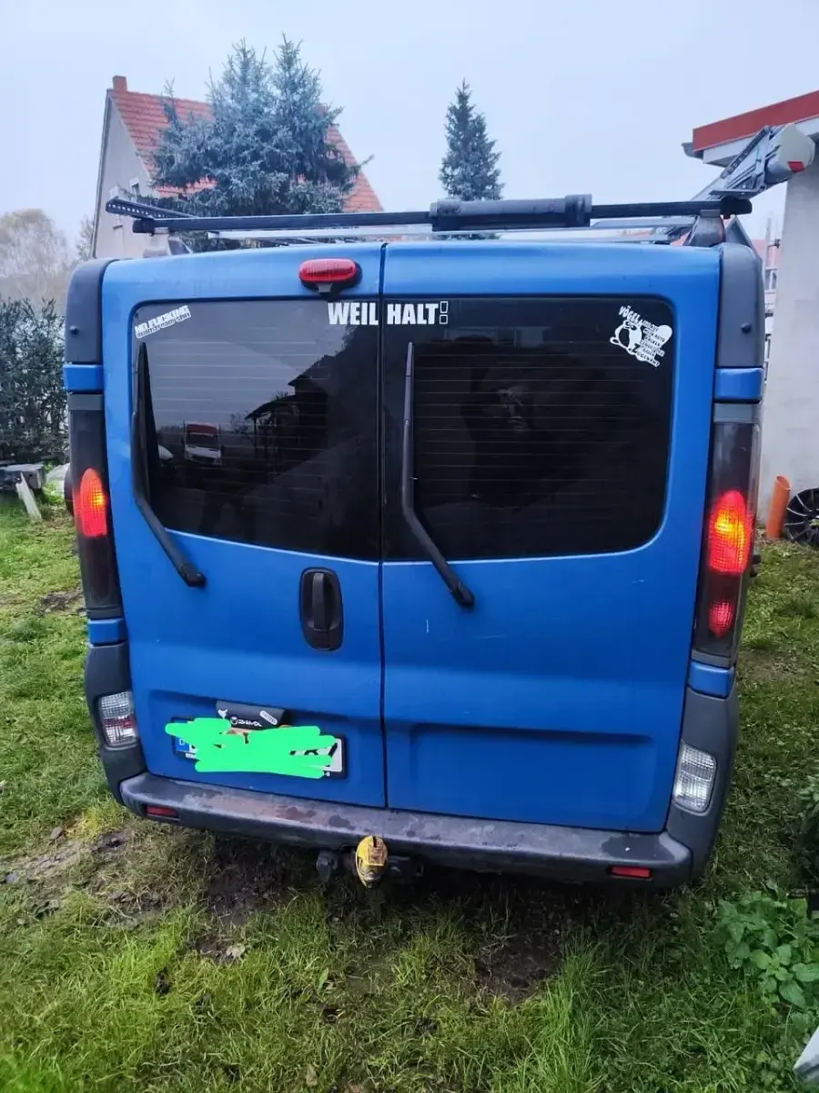Gebraucht Renault Trafic 101 PS (74 kW) 2006 Braun Van / Kleinbus