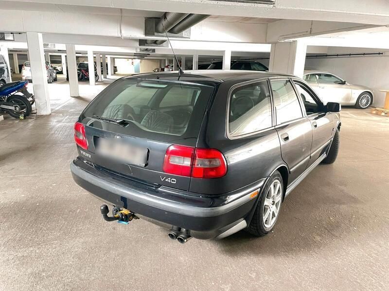 Gebraucht 1999 Volvo V40 Kombi | 1.380 € - Bild 1/4