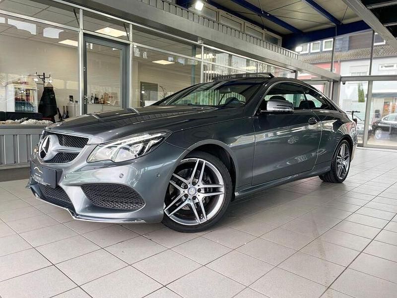 Gebraucht Mercedes E250 AMG line 211 PS (155 kW) 2016 Selenitgrau  metalliclack Coupé