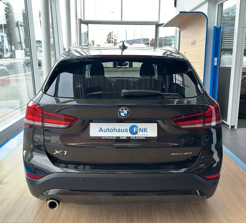 Gebraucht BMW X1 Advantage 140 PS (102 kW) 2020 Sparkling storm brillanteffekt SUV