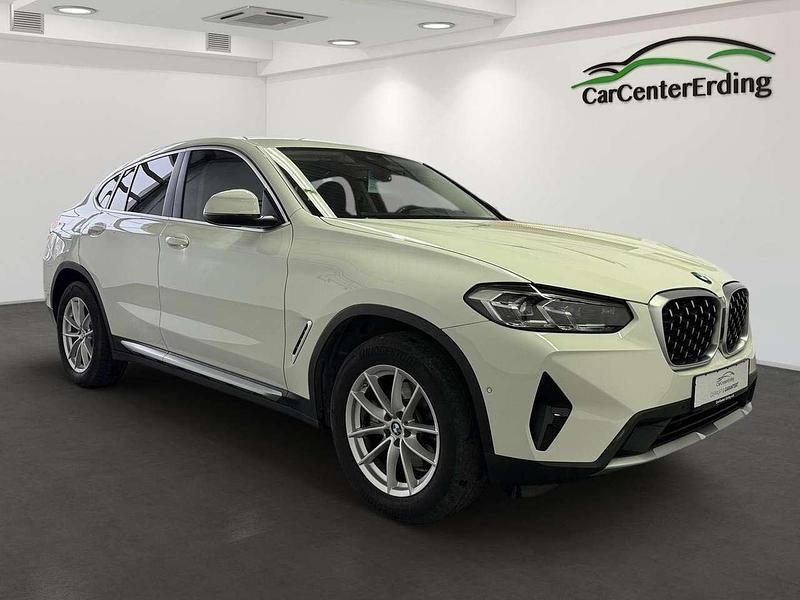 Gebraucht BMW X4 190 PS (139 kW) 2022 Alpinweiss iii SUV