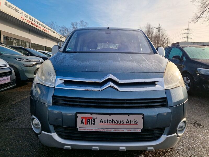 Lackierung eisengrau/metallic Gebraucht 2012 Citroën Berlingo Van / Kleinbus | 12.700 € - Bild 1/4
